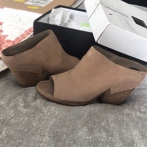 Dolce Vita Brown Leather Wedges